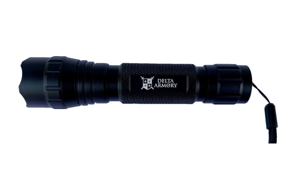 Delta Armory Tactical flahlight Defender Shield Black